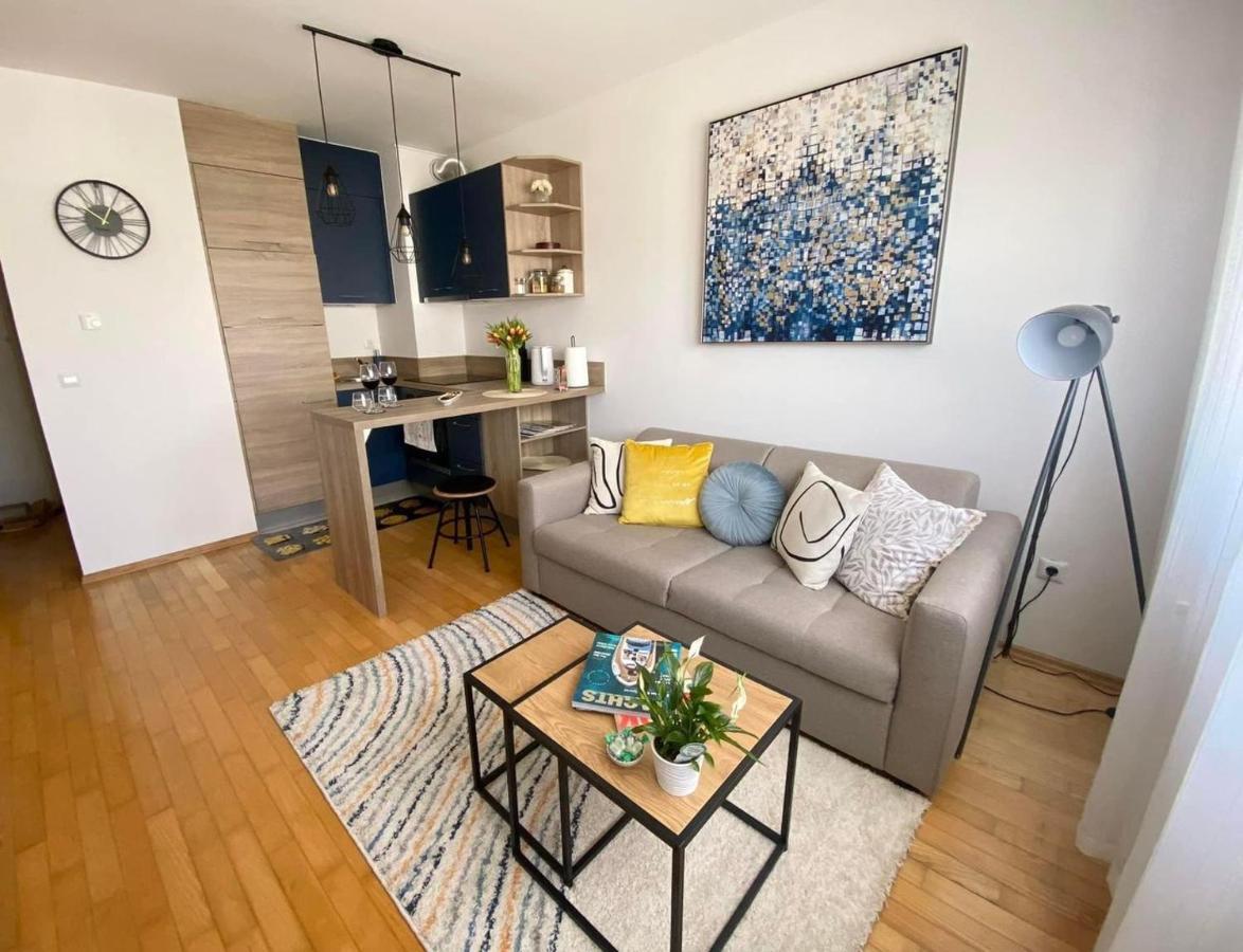 Barbora Apartment
